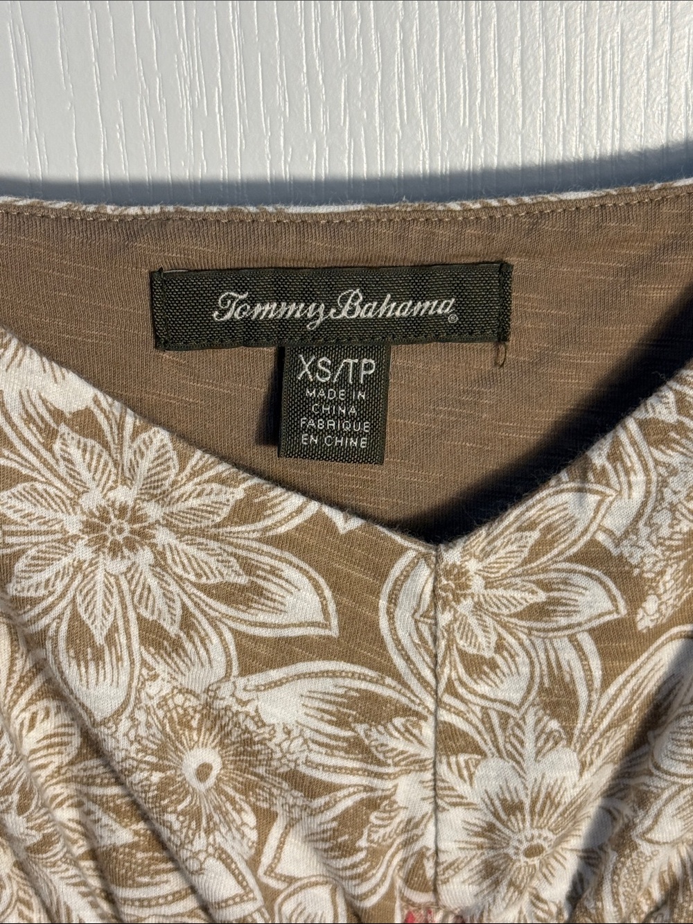 Tommy Bahama Brown with White Floral-Print Midi Dress Pink Trim Size XS Cotton - Picture 3 of 5